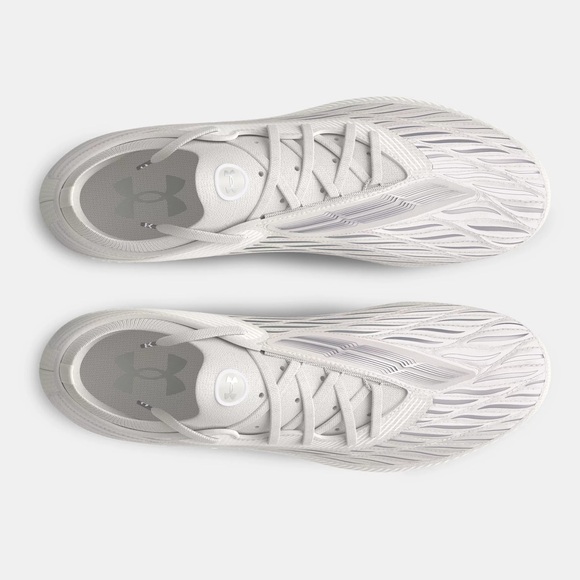 Under Armour Magnetico Elite 4 FG soccer cleats in white - Picture 10 of 10